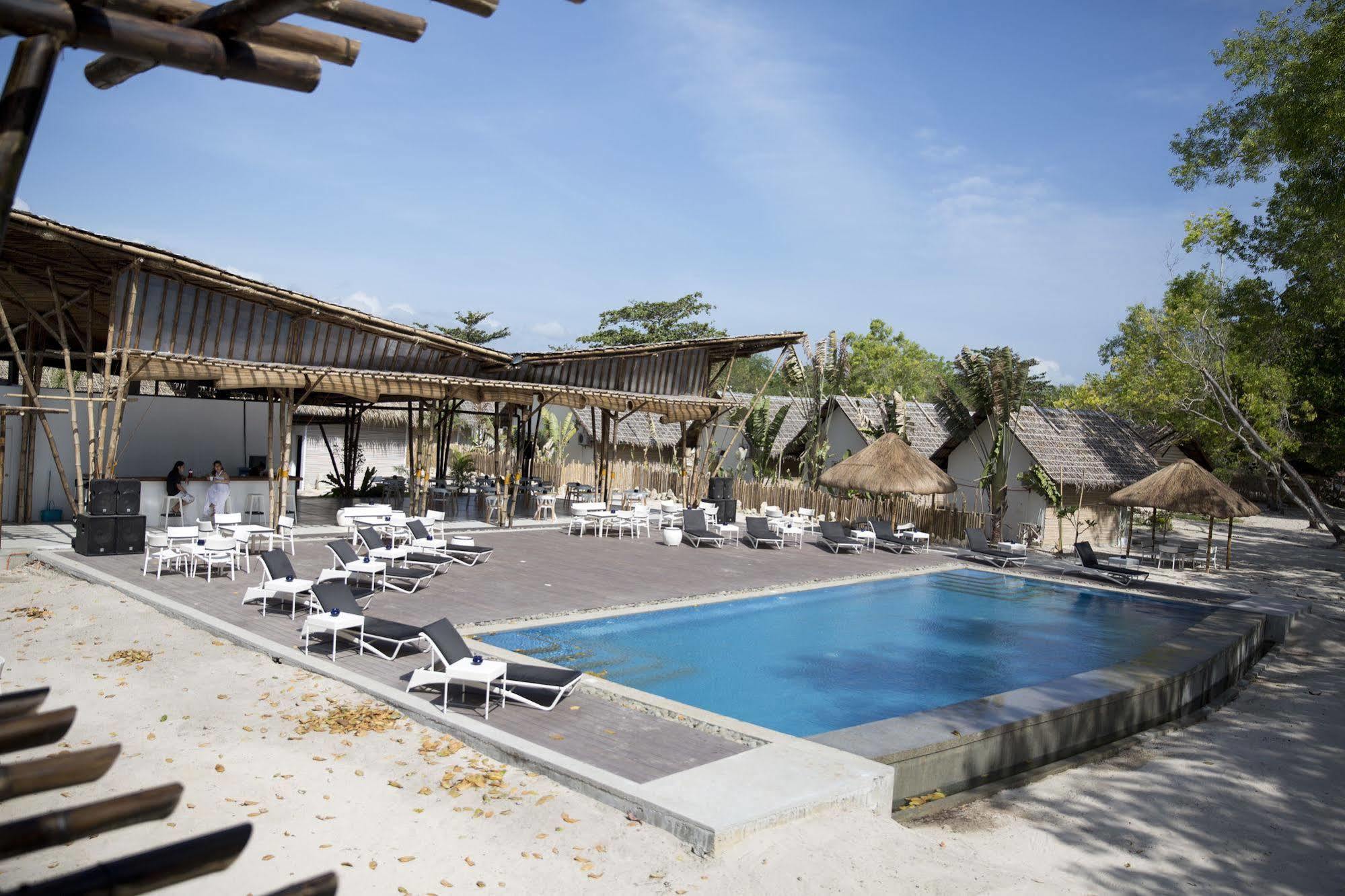 Blue Palawan Beach Club Puerto Princesa Ngoại thất bức ảnh