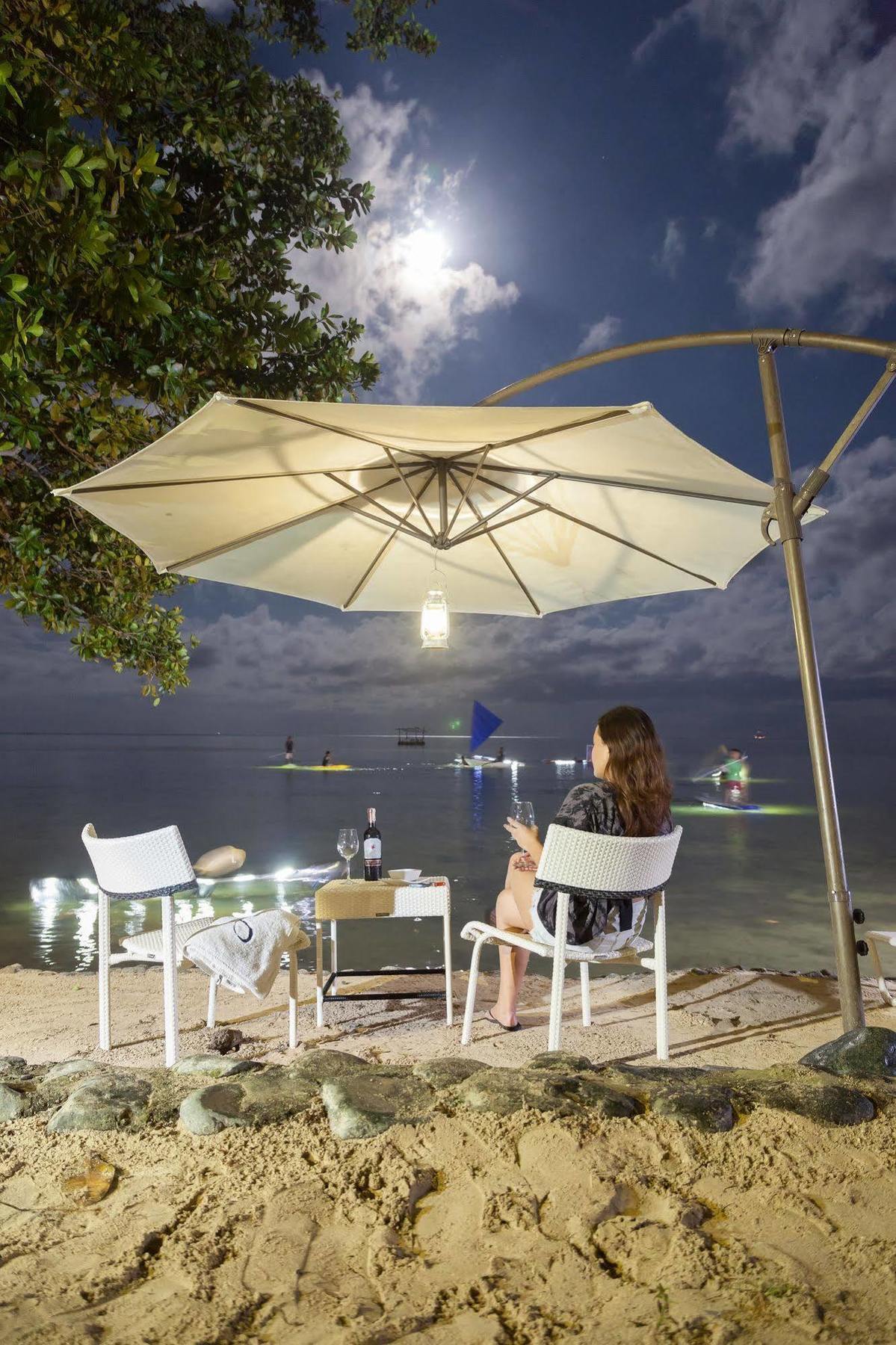 Blue Palawan Beach Club Puerto Princesa Ngoại thất bức ảnh